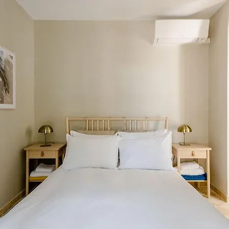 Apartment Renovated Apartment In The Centre Of Juan-Les-Pins *
