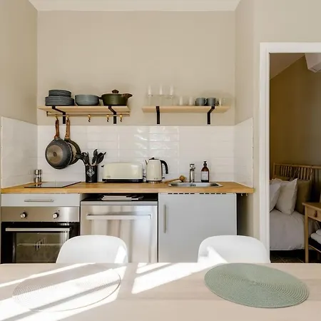 Apartment Renovated Apartment In The Centre Of Juan-Les-Pins *